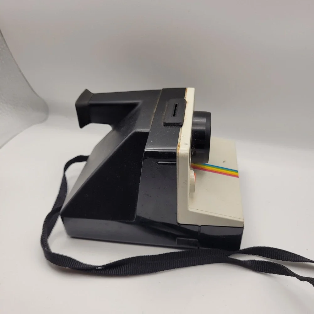 Polaroid Land Camera OneStep Rainbow Stripe SX-70 Instant Film Camera with Case